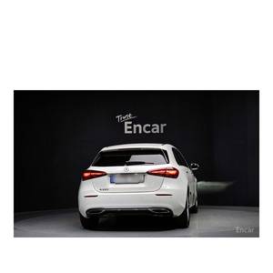 Mercedes-Benz Clase A A220 Hatchback 2023/12, 25,608 km, Volante a la Izquierda, Cámara Trasera, Estándar de Emisiones Euro V - Product Image 4