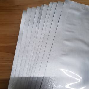 เครื่องซีลสูญญากาศแบบใส ทนความร้อน 131 องศา สำหรับซีลอาหารแช่แข็ง ไส้กรอก ถุงรีทอร์ท ใช้กับไมโครเวฟได้ พิมพ์กราเวียร์ ผลิตในเวียดนาม - Product Image 5