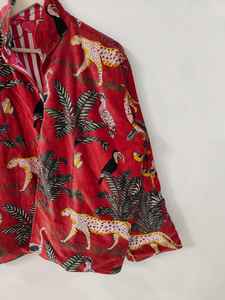 Chaqueta Bomber Reversible Ecológica con Estampado Floral Rojo, Chaqueta de Terciopelo Bohemia, Chaqueta Corta Acolchada Hecha a Mano para Mujer - Product Image 3