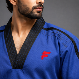 Combinaison de taekwondo double V de qualité supérieure offrant un confort respirant, des coutures durables et une qualité fiable pour les athlètes dédiés. - Product Image 5