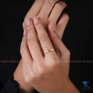 Anillo Abierto de Oro Macizo con Diamante Cultivado en Laboratorio, Diseño Floral Clásico Vintage, Joyería Fina Hecha a Medida para Mujer, Regalo de Aniversario o Fiesta - Product Image 3