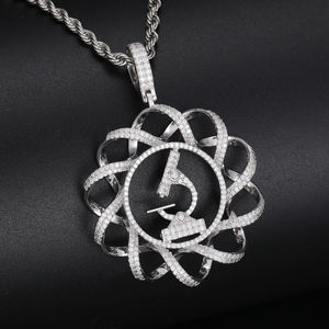 Colgante plateado para mujer con incrustaciones de diamantes, estilo hip-hop, joyería de moda para hombre, regalo. - Product Image 2