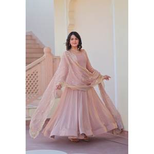 Vestido de Novia Modesto de Diseñador, Vestido de Gala con Bordado Múltiple y Lentejuelas - Product Image 5