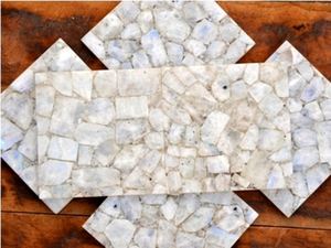 Posavasos Redondos de Mármol Natural Blanco Hechos a Mano de Alta Calidad, Alfombrillas y Protectores Premium de Mármol para Mesa - Product Image 2