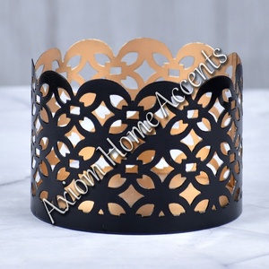 Portavelas de metal rústico Acabado antiguo para centros de mesa de comedor de Navidad y decoración del hogar por Axiom Home Accents - Product Image 3
