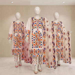 Conjunto de Tela Bordada Annisa Akerfi - Elegante Traje Largo para Mujer con Características de Secado Rápido y Sin Arrugas - Product Image 2