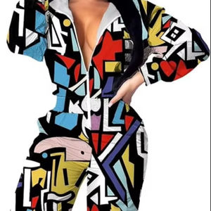 Conjunto Deportivo Casual de Otoño para Mujer de Alta Calidad, Conjunto de Dos Piezas en Negro Neón y Gris, Chaqueta Cortavientos y Pantalones Deportivos, Personalizable para Chicas - Product Image 1