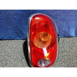 Luz Trasera Derecha Usada para Mini Hatch 980815002 - Product Image 3