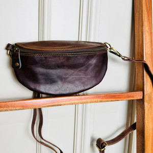 Sac banane en cuir personnalisé polyvalent sac à bandoulière confortable pour tous les jours sac à bandoulière en cuir de vache véritable pour unisexe - Product Image 3