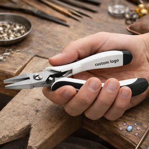 Alicates de punta plana de 115 mm de primera calidad, hechos de acero inoxidable de alta calidad para trabajos de precisión con alambres y proyectos de artesanía con cuentas. - Product Image 4