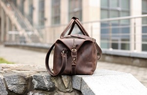 กระเป๋าหนังแท้แบบดัฟเฟิล กระเป๋าเดินทางวินเทจสำหรับวันหยุดสุดสัปดาห์  ขนาดใหญ่ น้ำหนักเบา ซิปปิด  สำหรับทุกเพศ  ขายตรงจากโรงงาน - Product Image 2