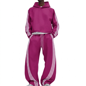 Ensemble de survêtement personnalisé en coton French Terry 400 GSM pour homme, sweat à capuche oversize uni à manches raglan et pantalon de survêtement large en molleton, 2 pièces - Product Image 1