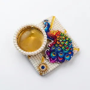 Portavelas Cuadrado Hecho a Mano con Cuentas de Perlas y Diseño de Pavo Real para Decoración del Hogar - Product Image 6