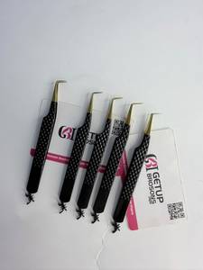 Pince à épiler GETUP BROSONS IMPEX en acier inoxydable, revêtement noir, 90°, coupe Scorpion, pointe dorée, grip diamant, pour cils - Product Image 6