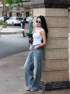 Pantalones Vaqueros Rectos Sablex de Última Tendencia 2026 para Pedidos al por Mayor, Acabado Lavado a la Polvo de 25cm, Ecológicos para Hombre y Mujer - Product Image 2