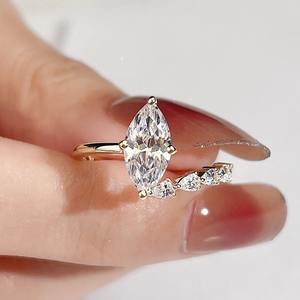 Anillo de Diamantes de Oro de 18K/14K de Moda, Corte Esmeralda con Piedra Preciosa, Joyería de Lujo para Uso Diario de Mujeres - Product Image 3