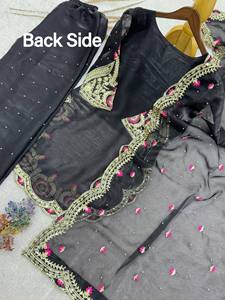 Vestido de Fiesta Modesto de Manga Larga en Organza Negra, Traje Estilo Abaya Musulmana Bordada para Fiestas - Product Image 5