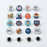 Pins Personalizados con Foto e Impresión UV a Todo Color para Regalos Promocionales y Mercancía Minorista, Venta al Por Mayor Directa de Fábrica