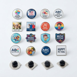 Pins Personalizados con Foto e Impresión UV a Todo Color para Regalos Promocionales y Mercancía Minorista, Venta al Por Mayor Directa de Fábrica - Product Image 1