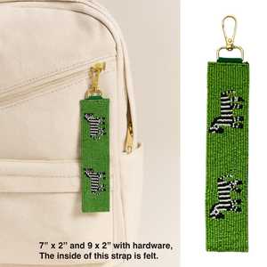 Llavero de fieltro ecológico con patrón de frutas bordado a mano y forma personalizada para colgar en la bolsa - Product Image 4