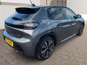 OFFRE JUSTE 2021 208 1.2 PURETECH GT EURO 6 5DR - Product Image 2