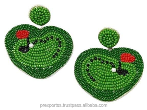 Boucles d'oreilles pendantes tendance motif fleur bohème en perles de rocaille, design alimentaire original, détail moutarde, style affirmé, pour soirée, cadeau mode - Product Image 6