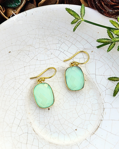 Pendientes Geométricos de Latón Chapado en Oro con Cristal Facetado Verde Menta, Estilo Clásico, Joyería de Moda para Mujer, Regalo - Product Image 4