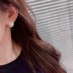 Pendientes de Plata de Ley con Perlas Naturales de 11-12 mm, Acabado Liso y Brillante, con Caja de Regalo, Ligeramente Imperfectos - Product Image 3