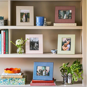 Contemporary Lacquer <b>Picture</b> <b>Frame</b> Elegant Photo Display Home Accessory Tabletop Display Horizontal <b>Picture</b> <b>Frame</b> - Product Image 2