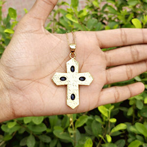 Hip hop <b>necklace</b> oval cut iolite blue quartz <b>crucifix</b> cross pendant <b>necklace</b> solid brass 18k gold plated fashion <b>women</b> <b>necklace</b> - Product Image 6