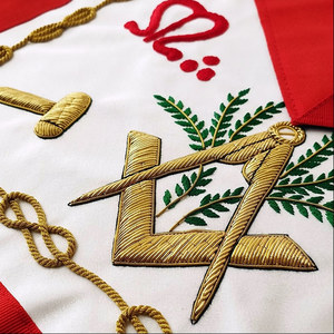 Delantal de Maestro Masónico - Insignia Masónica Simple en Forma de Triángulo, Bordada a Mano REAA, de Cuero Genuino, Cosida, Personalizada, 3D, Ecológica - Product Image 3