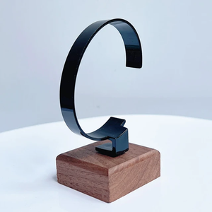 Pantalla de reloj acrílica elegante 2025 con soporte de madera para un fácil montaje personalizable Diseño moderno y elegancia natural - Product Image 6