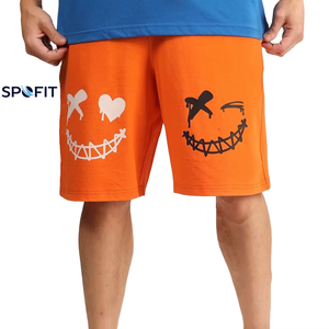SPOFIT Short de bain pour homme, imprimé dessin animé orange, taille mi-haute, élastique, respirant, décontracté et tendance - Product Image 1