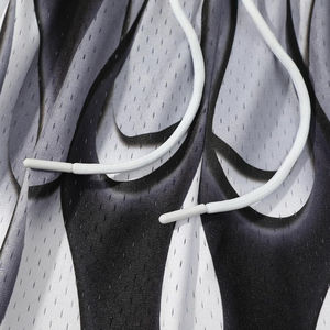 Shorts de basket-ball pour hommes, respirants, légers, double couche, maille premium, personnalisés, unisexes, séchage rapide, 100% polyester - Product Image 3