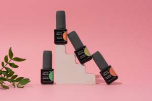Etiqueta de Belleza Coreana de Primera Calidad, Gel UV 2 en 1 para Uñas, Colores Primaverales, Suministros Suaves para OEM/ODM, Nueva Colección Elegante en Tonos Pastel de Larga Duración - Product Image 2