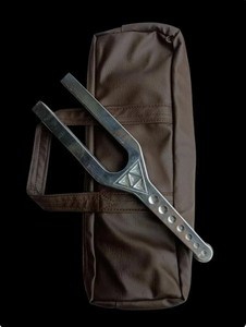 Diapason géant sonore en forme d'épée pour le Chakra du Troisième Œil, A 216 Hz, Fabrication Mars - Product Image 2