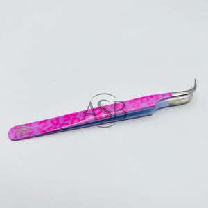 Pinzas para Extensión de Pestañas de Acero Inoxidable Curvadas y Resistentes con Estampado de Leopardo Rosa, Instrumento de Belleza con Logotipo Personalizado - Product Image 2