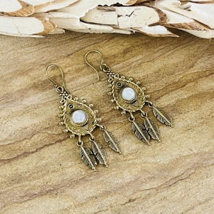 Favoris des Acheteurs : Boucles d'oreilles pendantes en laiton argenté, style bohème, avec pierre de lune, pour femme, design ethnique tribal à plumes, Or/Argent/18K - Product Image 6