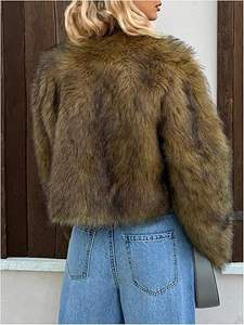 Veste en fourrure de renard argenté et de renard roux véritable, fabriquée à la main en Mongolie, pour femmes, réversible, courte, pour l'hiver, personnalisable - Product Image 3