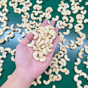 Private Label Packaging Cashew <b>Kernels</b> SANTIGO Cashew <b>Nuts</b> Kaju In Bulk <b>Nuts</b> <b>Kernels</b> First Quality - Product Image 2