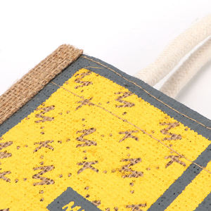 Sac en jute robuste avec deux poignées ouvertes pour une utilisation réutilisable et durable, unisexe, acheter directement auprès du fournisseur au prix d'usine - Product Image 4