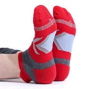 Chaussettes de sport durables en coton biologique 100% unisexes Taiwan OEM - Product Image 2