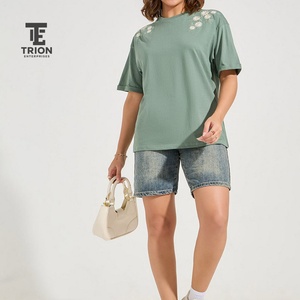 T-shirt à manches courtes pour femme, col rond, broderie florale, coupe ample décontractée, vêtements de printemps et d'été, 100% coton, tricoté - Product Image 1