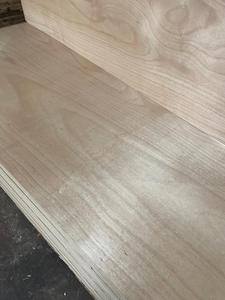 Contrachapado Comercial de Alta Calidad 4x8, Precio Competitivo, Lámina de Okoume de 12mm, 15mm, 18mm, Núcleo de Álamo, Eucalipto, Acacia - Product Image 3
