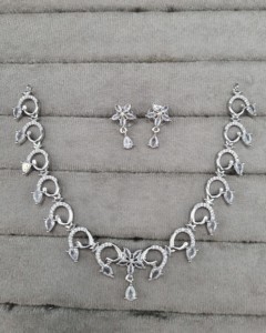 Floral Centerpiece With Hanging Pear Shape Drops American Diamond Jewelry <b>Set</b> And Earrings Ethnic Reception Party <b>Jewellery</b> <b>Sets</b> - Product Image 2