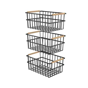 Fabricant et exportateur d'articles décoratifs : paniers en fil métallique faits à la main pour les magasins de décoration intérieure, paniers à fruits en métal de luxe faits à la main - Product Image 5