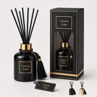 Diffuseur à roseaux en verre sans plomb de 180 ml avec huile parfumée, pompon et boîte de vente au détail