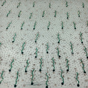 Dentelle Florale Traditionnelle de Luxe Élégante en Tulle et Strass Perlé, Faite à la Main, Couleurs Personnalisées, Écologique, Haute Qualité, 5 Yards - Product Image 1