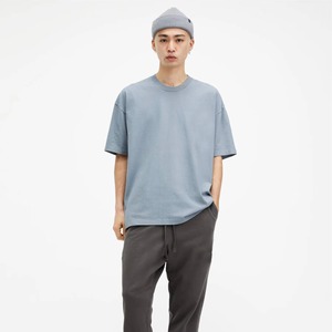 เสื้อยืดผ้าฝ้ายโอเวอร์ไซส์สำหรับผู้ชายคอกลมแขนสั้นลำลองระบายอากาศเสื้อเจอร์ซีย์พอดีตัวยาวปกติดีไซน์แบบถัก - Product Image 1