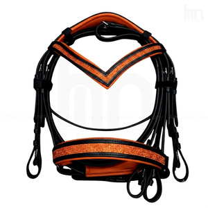 Fabricant de bridons de dressage sur mesure OEM en cuir de vachette anatomique élégant, rembourrés et doux, avec serre-nez et frontale larges à paillettes - Product Image 1